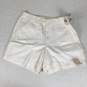 Basic Editions Womens Size 8 White Hip Hugger Shorts NWT Vintage Style